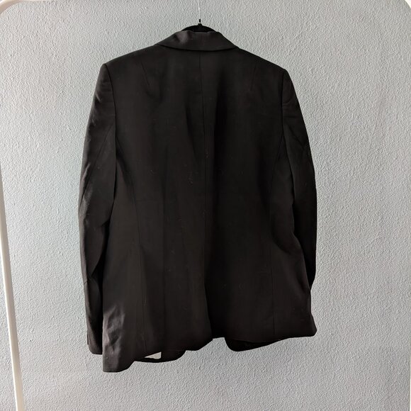 πβ¨ Wildfang Empower Tux Blazer β Tailored & Statement-Making Workwear β¨π - Picture 2 of 10